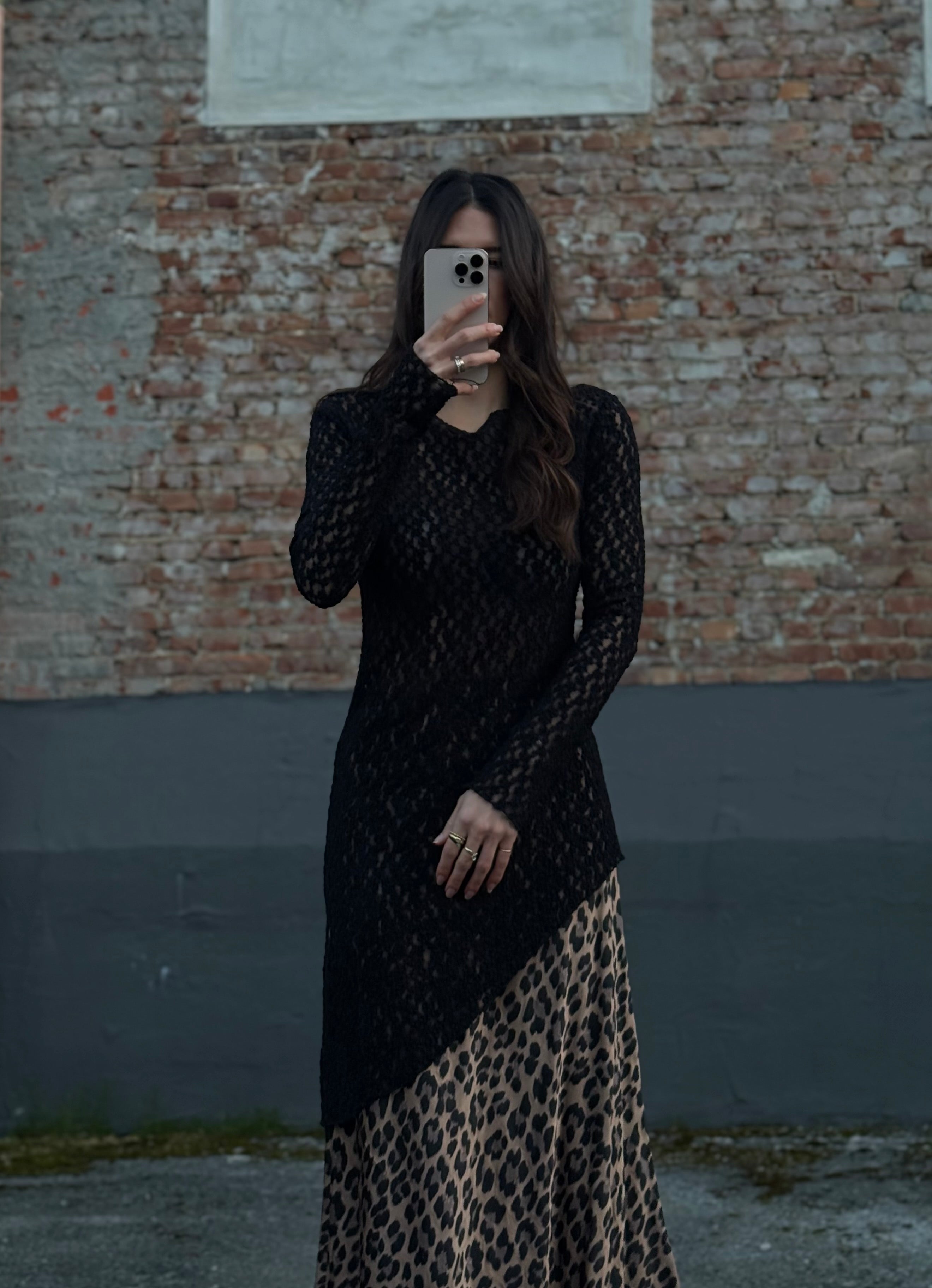 Langes Spitzen Oberteil schwarz